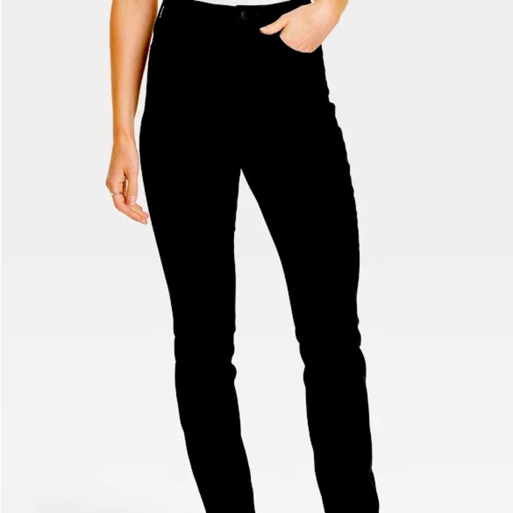 Black Universal Threads Skinny Jeans
